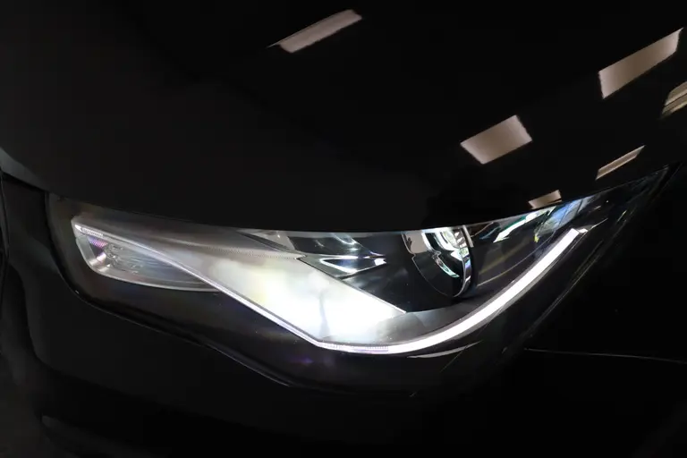 Audi A1 1.4 TFSI CoD Admired S-line ext. Orig. NL auto afbeelding 5