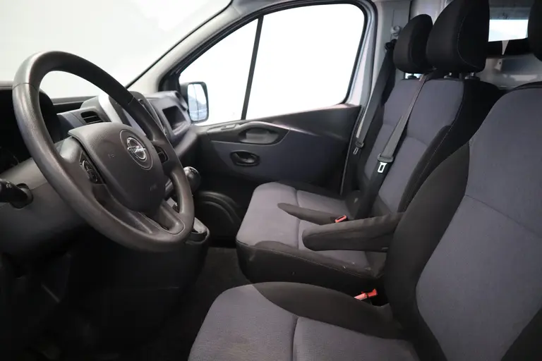 Opel Vivaro 1.6 CDTI L1H1 Edition Airco Cruise Navigatie 3-Persoons afbeelding 6