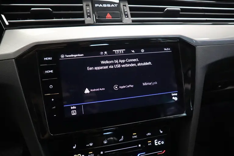 Volkswagen Passat Variant 1.4 TSI PHEV GTE Business ACC PDC Navi Carplay Head-Up Trekhaak afbeelding 20