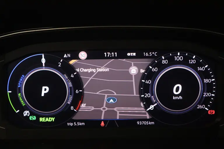 Volkswagen Passat Variant 1.4 TSI PHEV GTE Business ACC PDC Navi Carplay Head-Up Trekhaak afbeelding 18
