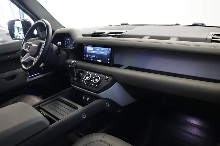 Land Rover Defender 110 2.0 P400e 110 S Cruise/Climate 20''LM Panoramadak Leder Luchtvering afbeelding 26